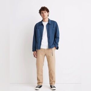 Madewell Relaxed Straight Lightweight Workwear Pants in Drill Khaki